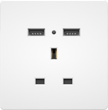 13A 250V 3 Pin Socket with Double USB 2A