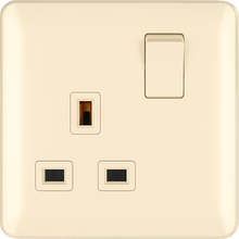 13A 250V 3 pin socket with switch